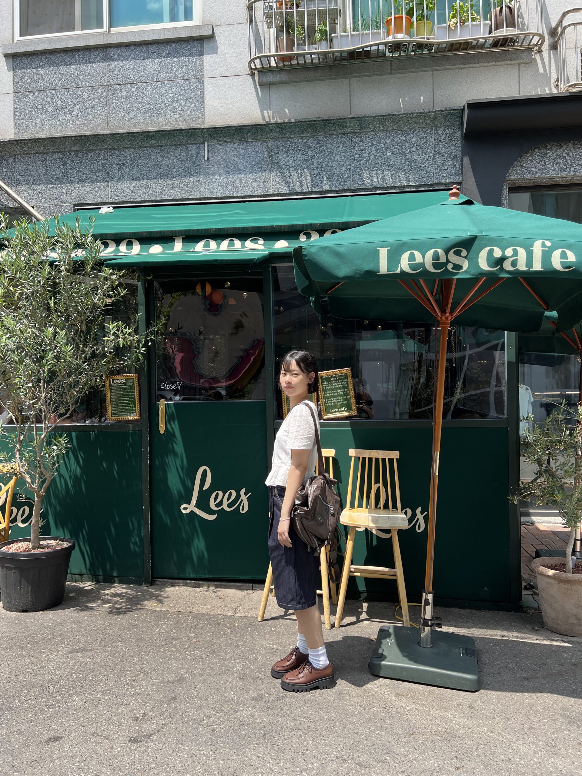 LEES CAFE